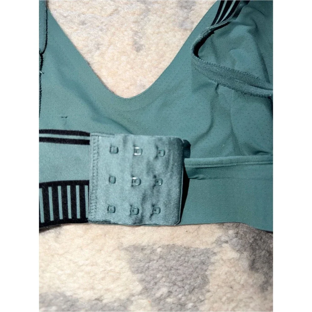 Alo Yoga Airlift Line Up Bra Winter Ivy M
